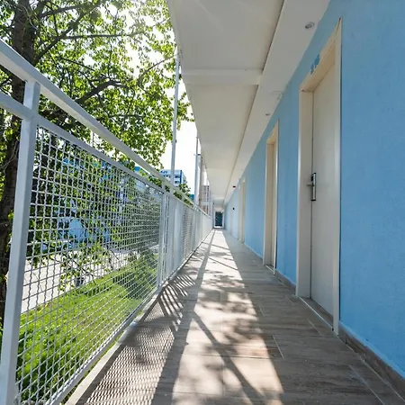 Hotel Azurro 3*